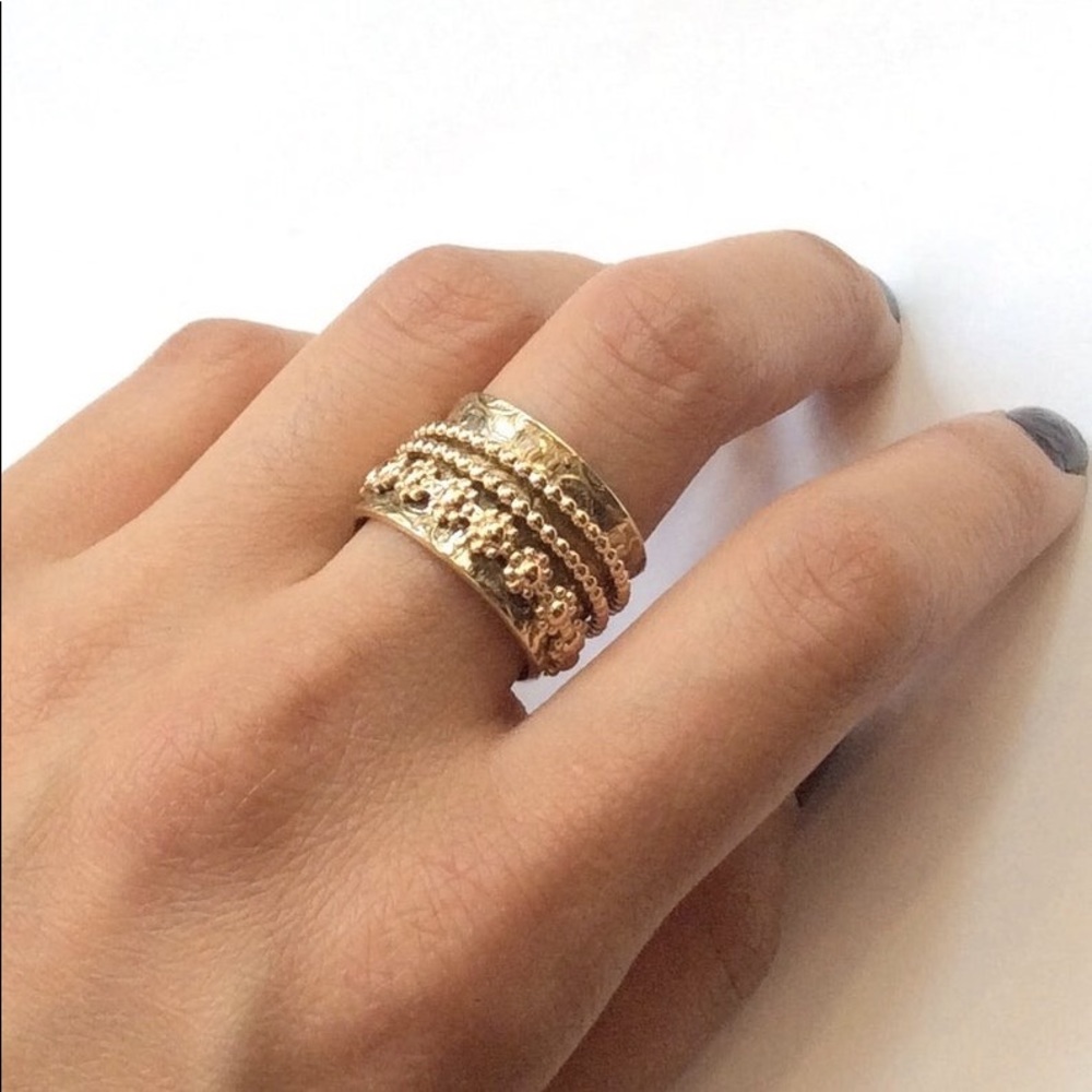 Spinner Ring